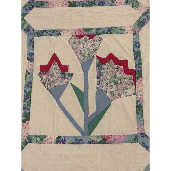 Handmade 80s Floral Patchwork Quilt Pastel Cottagecore 78x87 full / queen - Picture 15 of 16